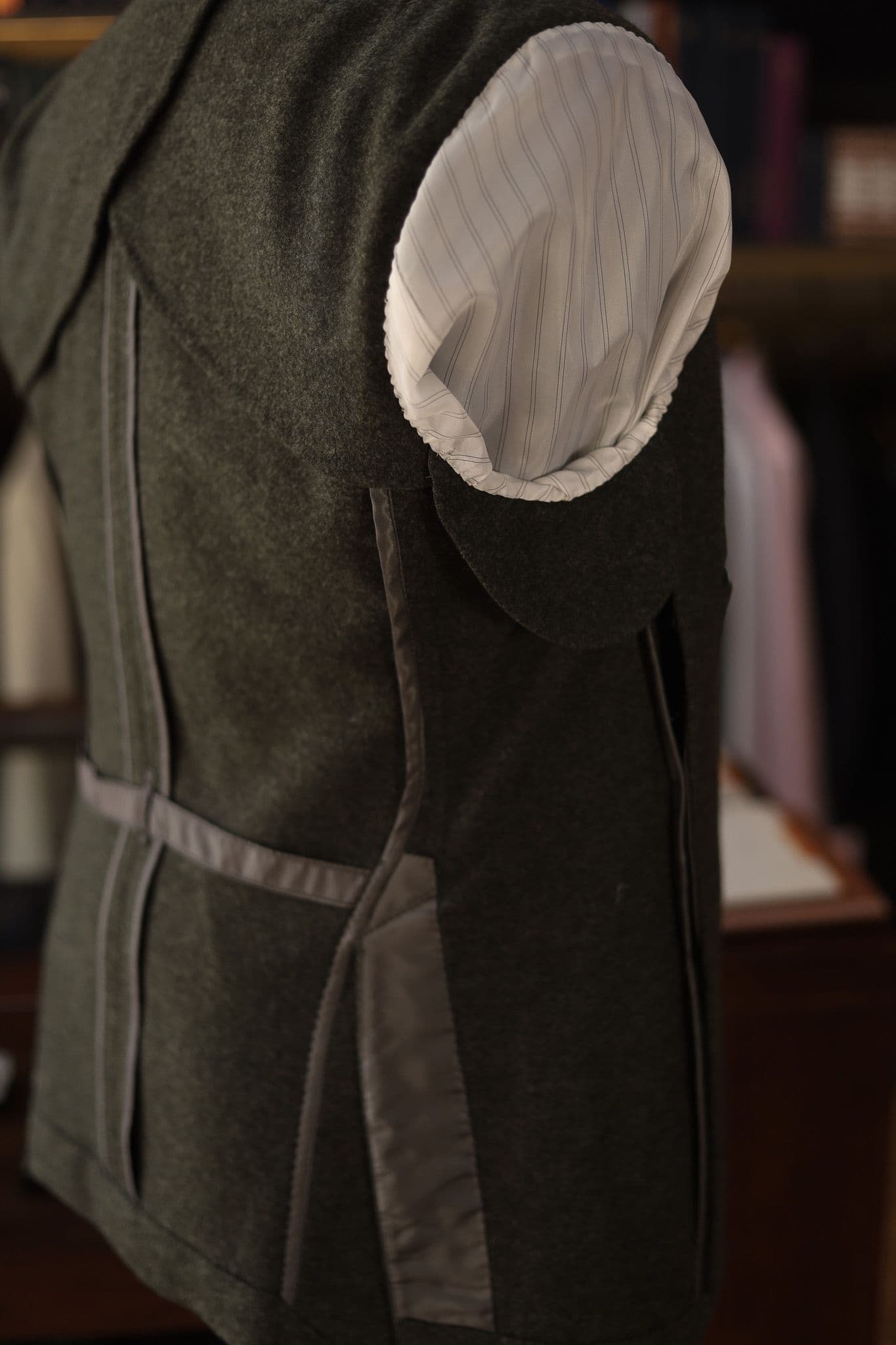 drapers-italy-golden-selection-dark-green-jacket