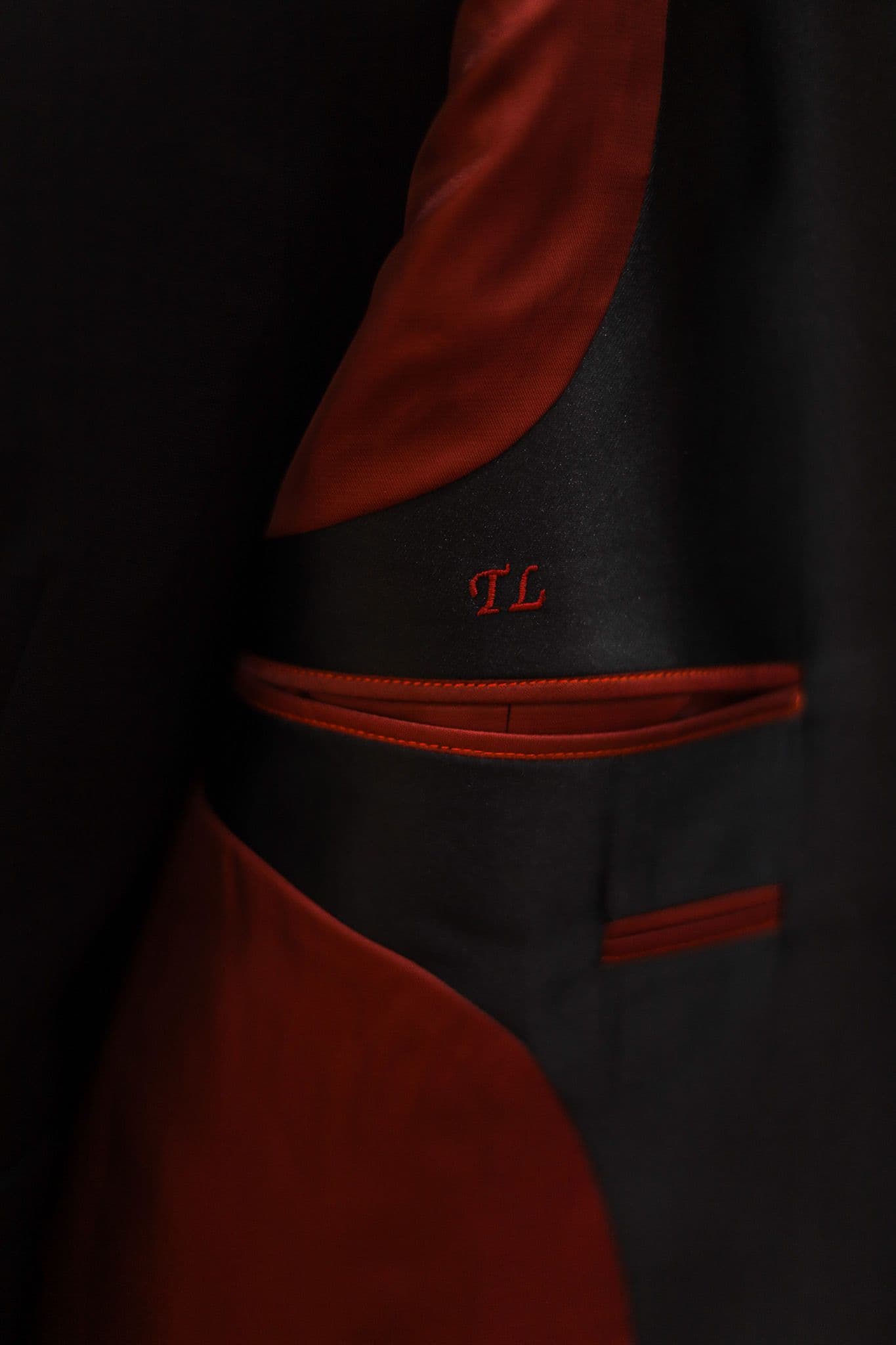 vbc-wool-mohair-black-tuxedo