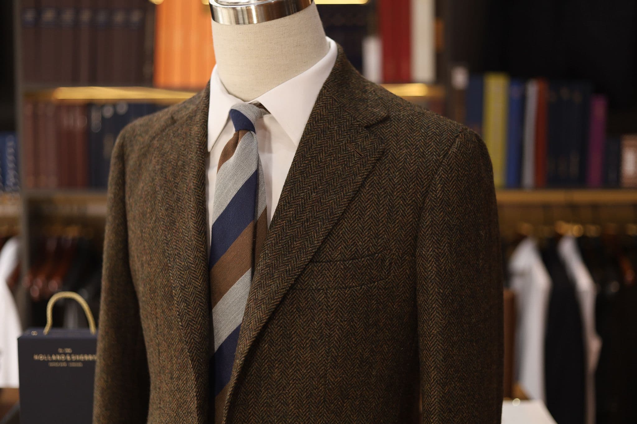 Hướng Dẫn Chọn Chất Liệu Cho Mùa Đông – Bí Quyết Giữ Ấm và Giữ Phong Độ